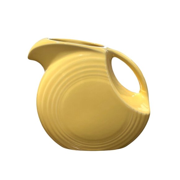 Vintage Fiesta Yellow Disc Pitcher Large Ceramic Fiestaware Made in USA - Picture 1 of 8